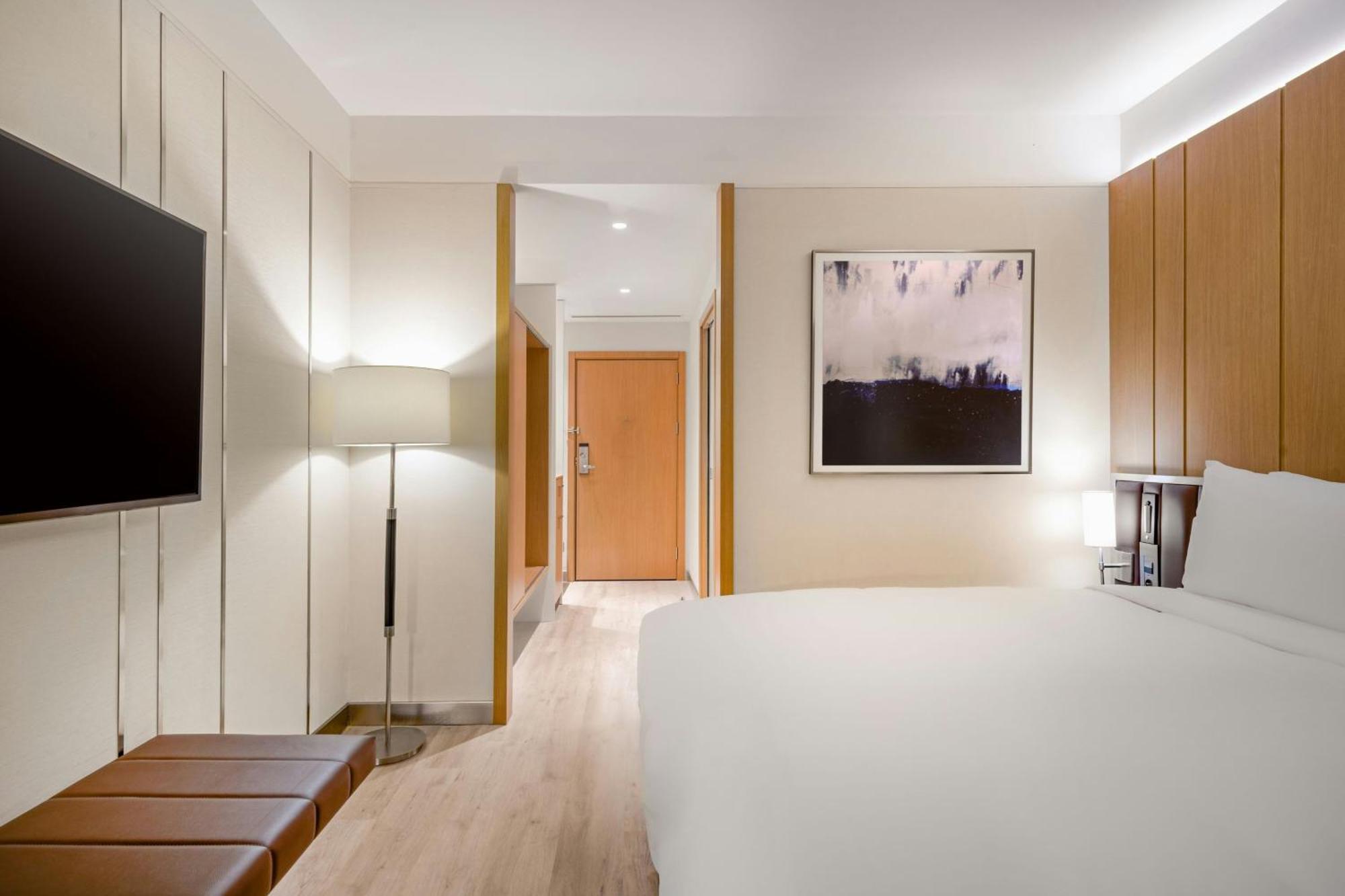Ac Hotel By Marriott سا جوليا أو جين المظهر الخارجي الصورة